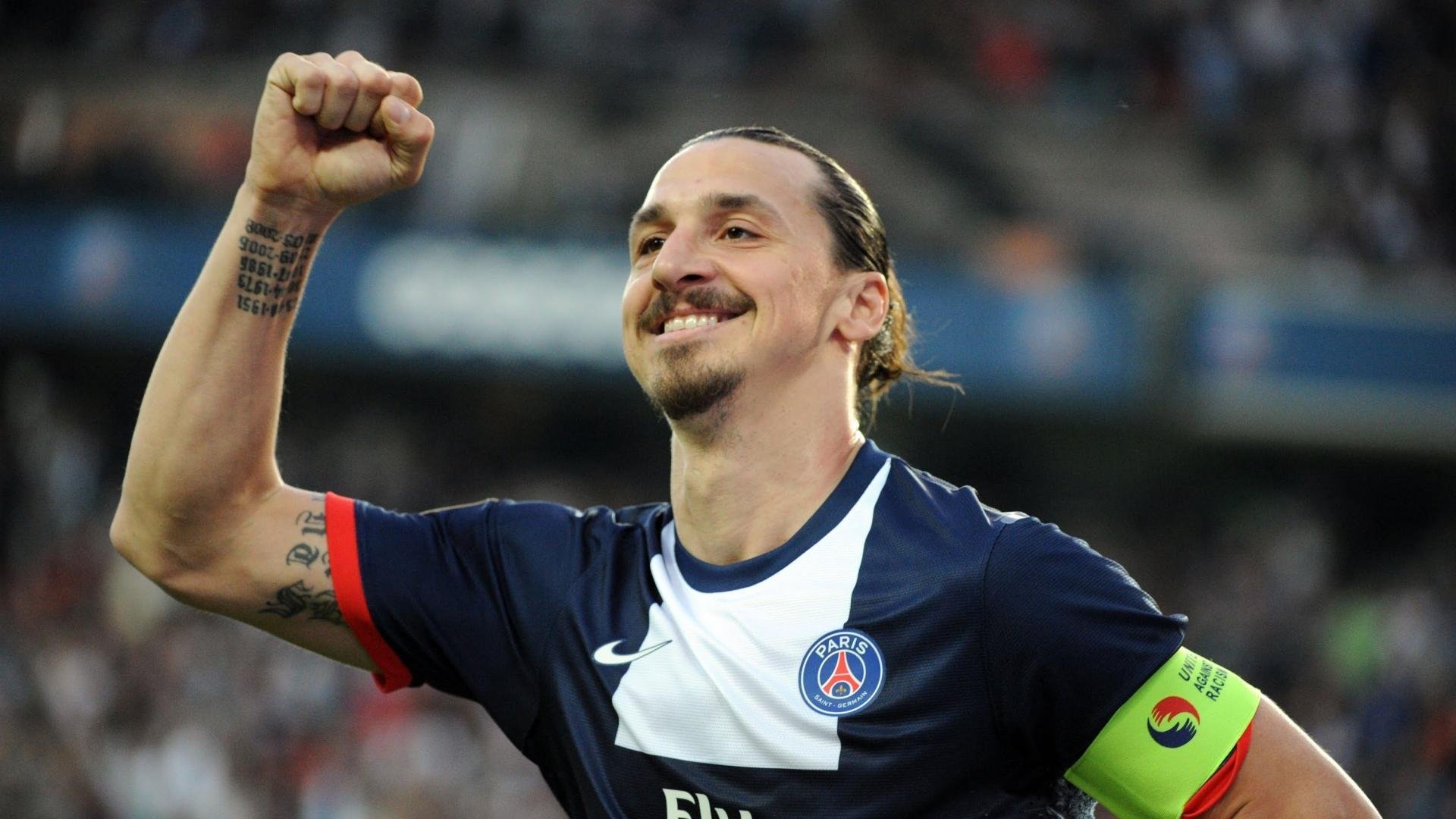 俱乐部青训选拔日活动吸引众多有潜力少年参与,足球青训俱乐部招生宣传