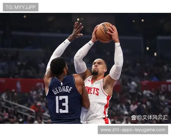 乔治压哨出手成功,洛杉矶主场再次沸腾