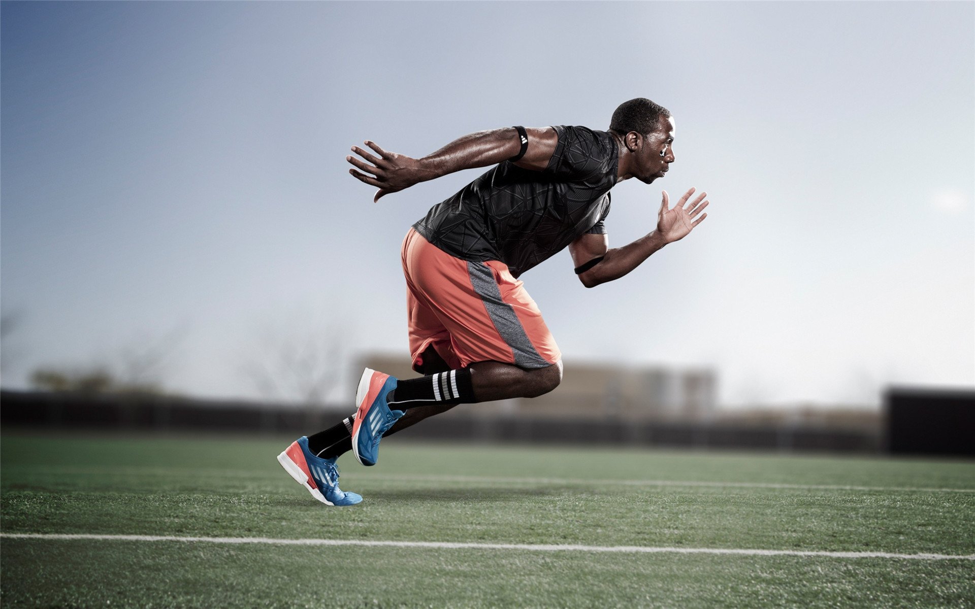 乐鱼体育 官方平台-杜兰特回应格林关于进攻与防守重要性的言论，格林谈杜兰特离队原因 app